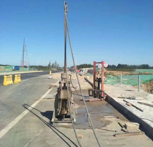 长丰公路高聚物注浆加固